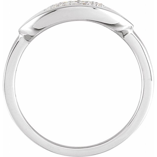 14K White Initial O 1/10 CTW Diamond Ring