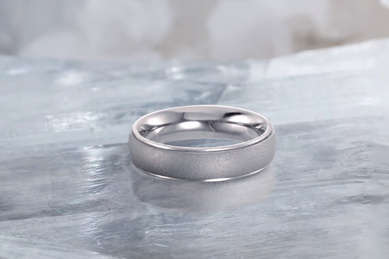 Titanium Wedding Bands and Titanium Bands