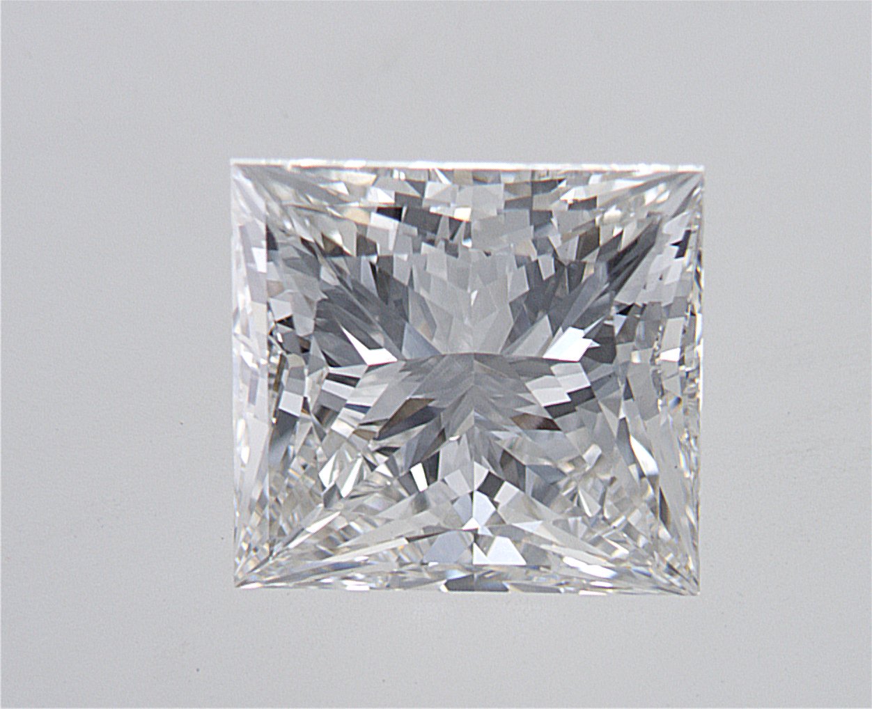 3.23 CT Square Lab-Grown Diamond Surrey Vancouver Canada Langley Burnaby Richmond