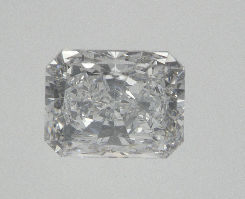 0.72 Carat Radiant Cut Natural Diamond