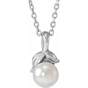 14K White 5-5.5 mm Cultured White Akoya Pearl Floral 16-18" Necklace