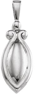 Vintage-Inspired Pendant