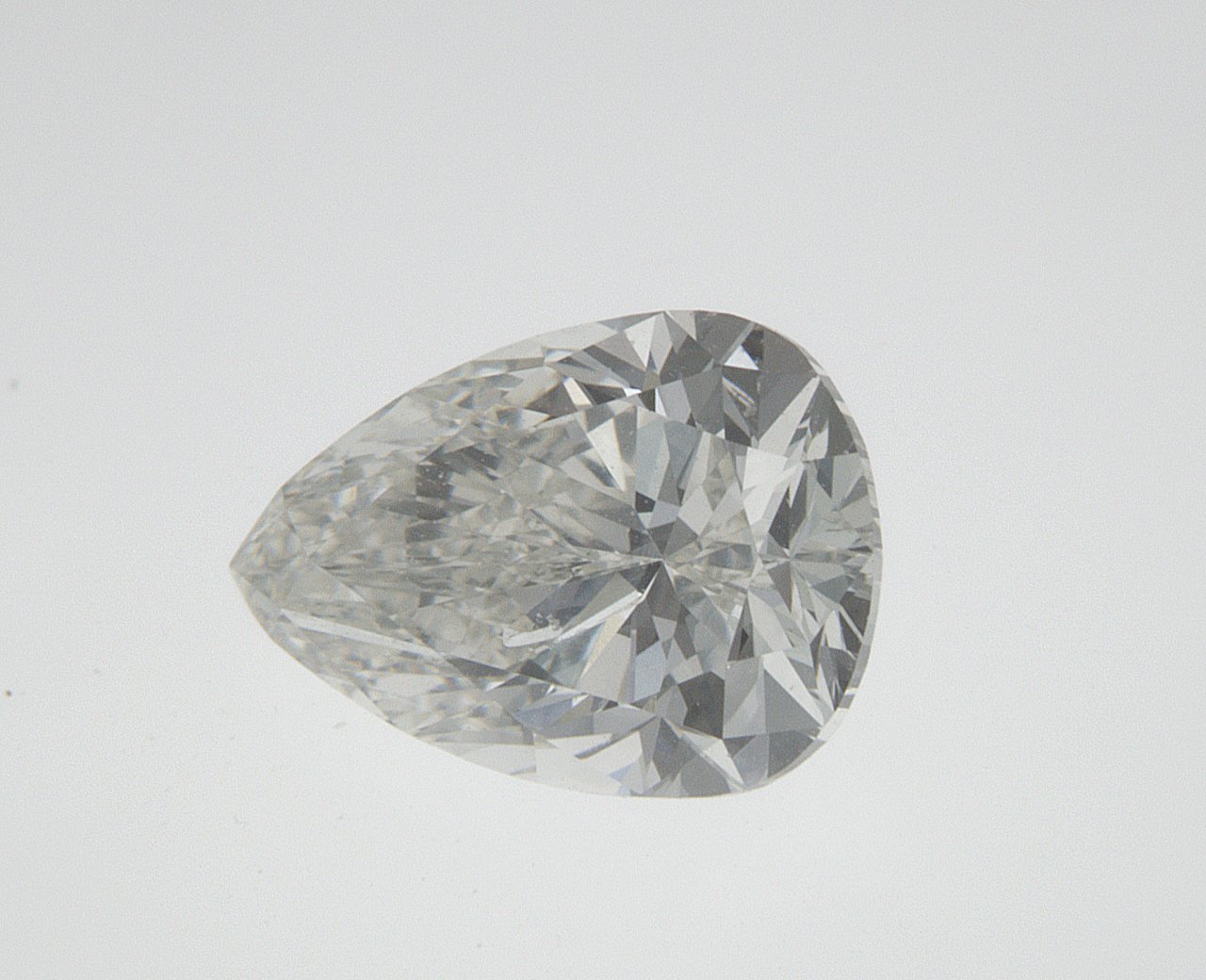 1.01 CT Pear Natural Diamond Surrey Vancouver Canada Langley Burnaby Richmond