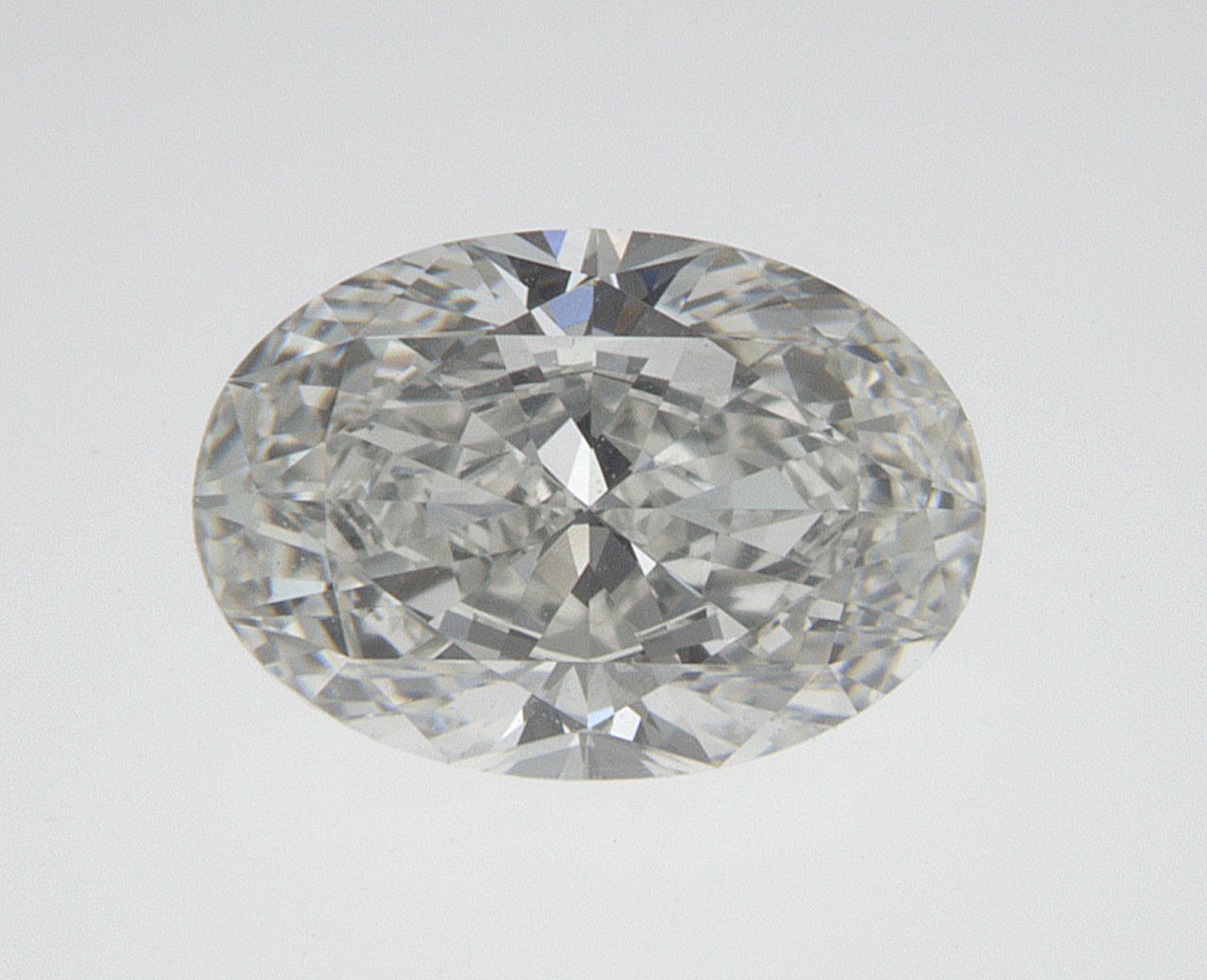 0.8 CT Oval Natural Diamond Surrey Vancouver Canada Langley Burnaby Richmond