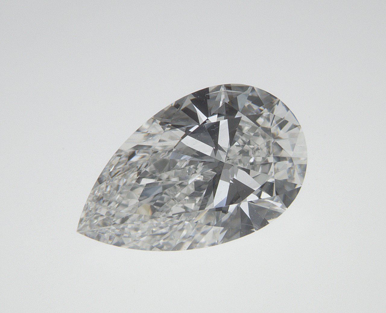 1.02 Carat Pear Cut Natural Diamond