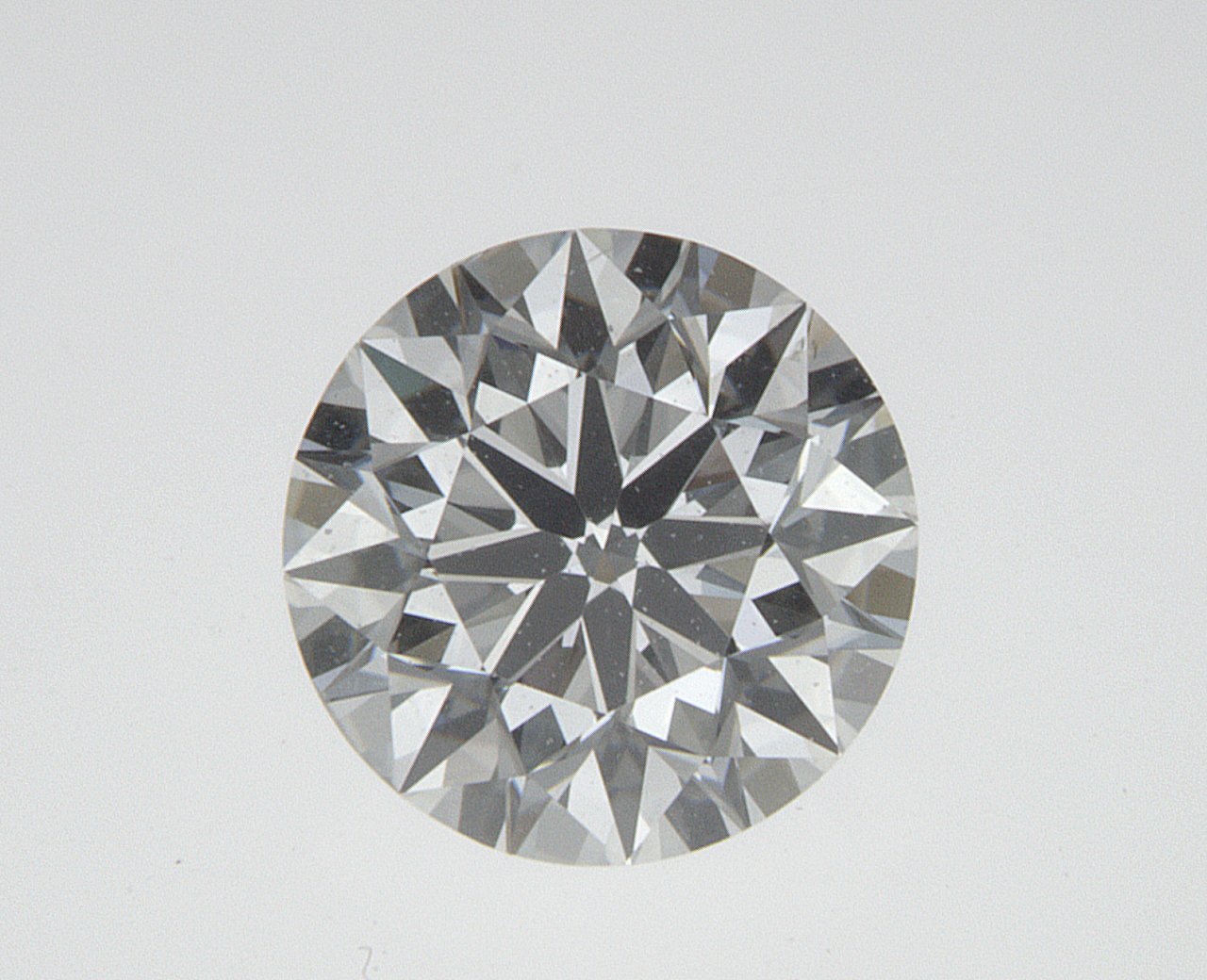 0.7 Carat Round Cut Natural Diamond