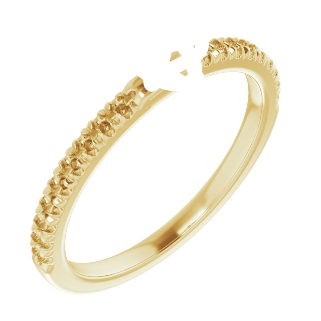Claw-Prong Engagement Ring