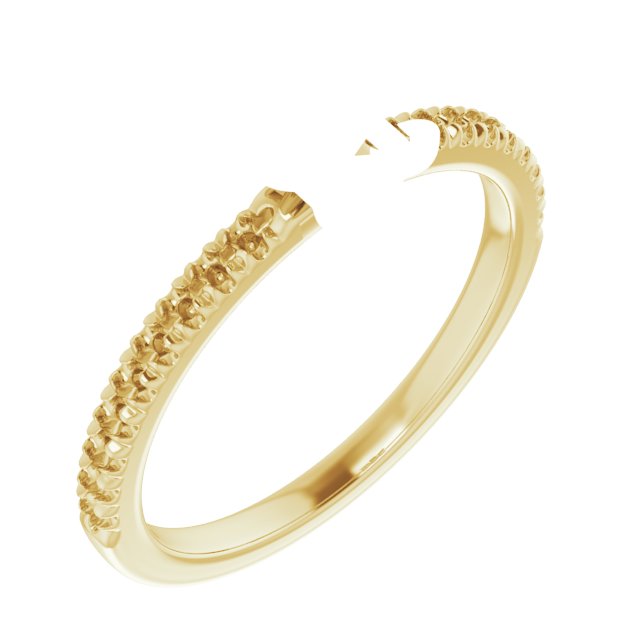 Claw-Prong Engagement Ring
