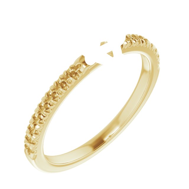 Claw-Prong Engagement Ring