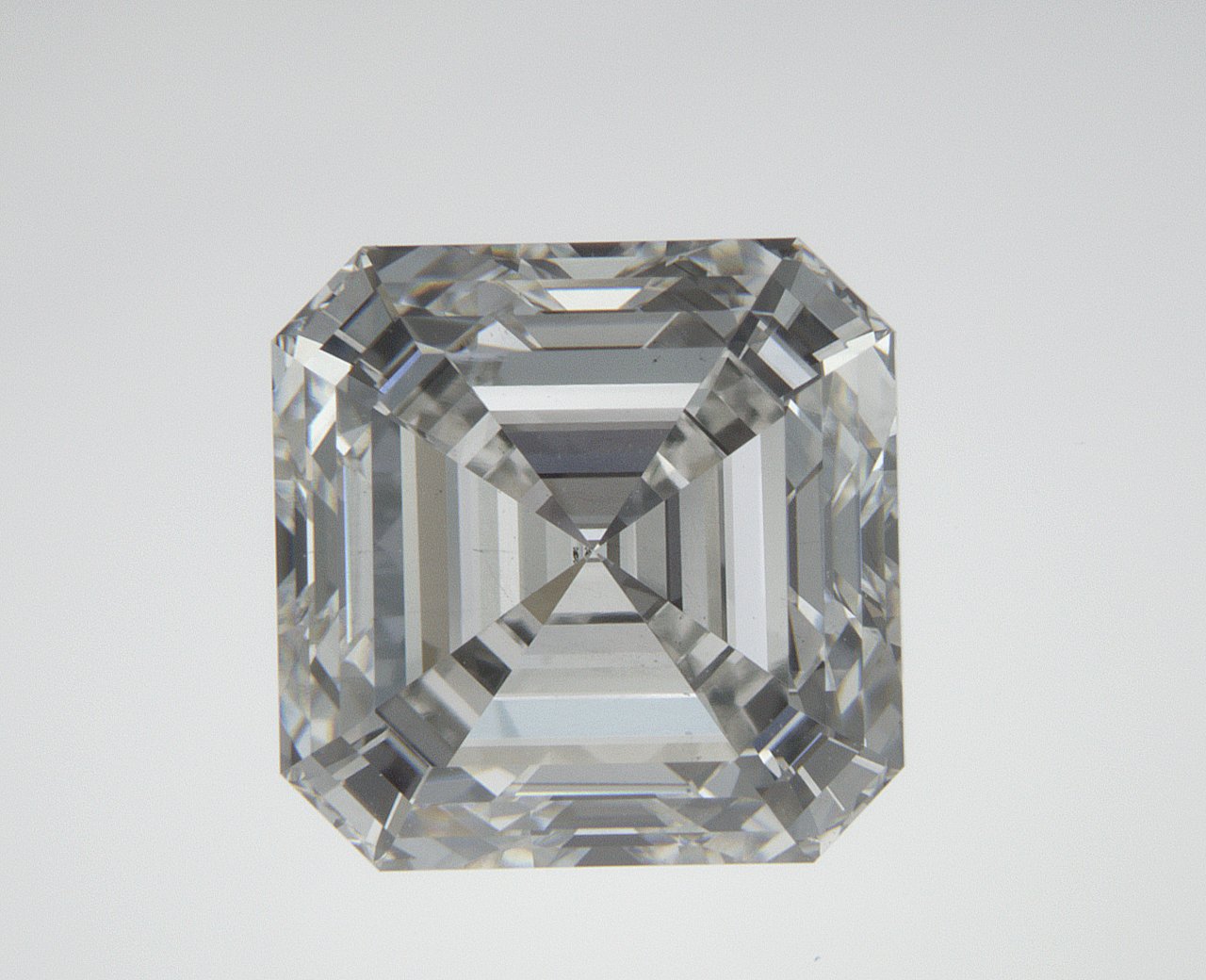 3.88 CT Asscher Lab-Grown Diamond Surrey Vancouver Canada Langley Burnaby Richmond