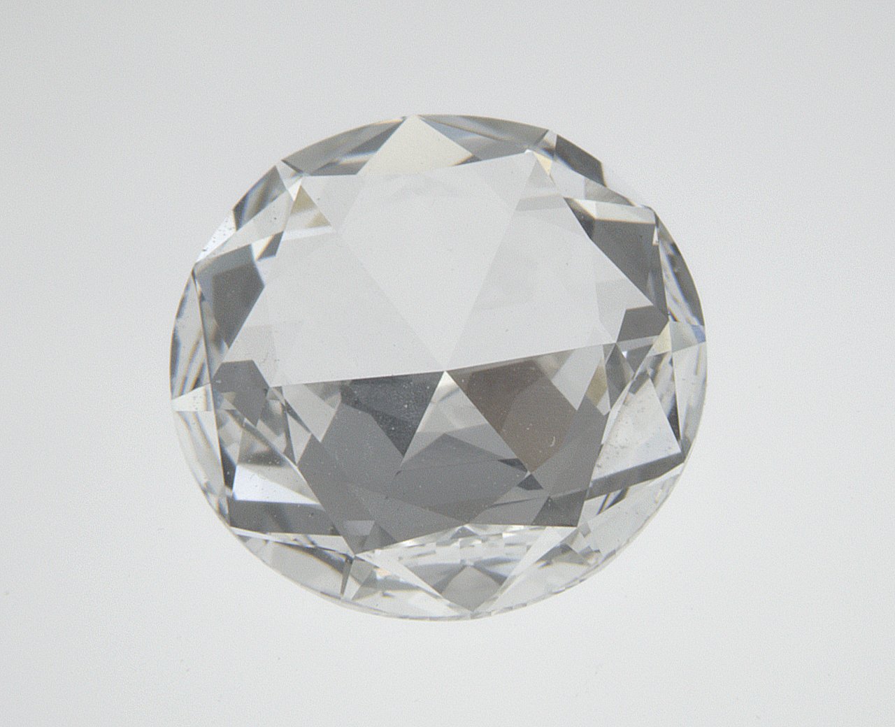 1.41 CT Round Lab-Grown Diamond Surrey Vancouver Canada Langley Burnaby Richmond