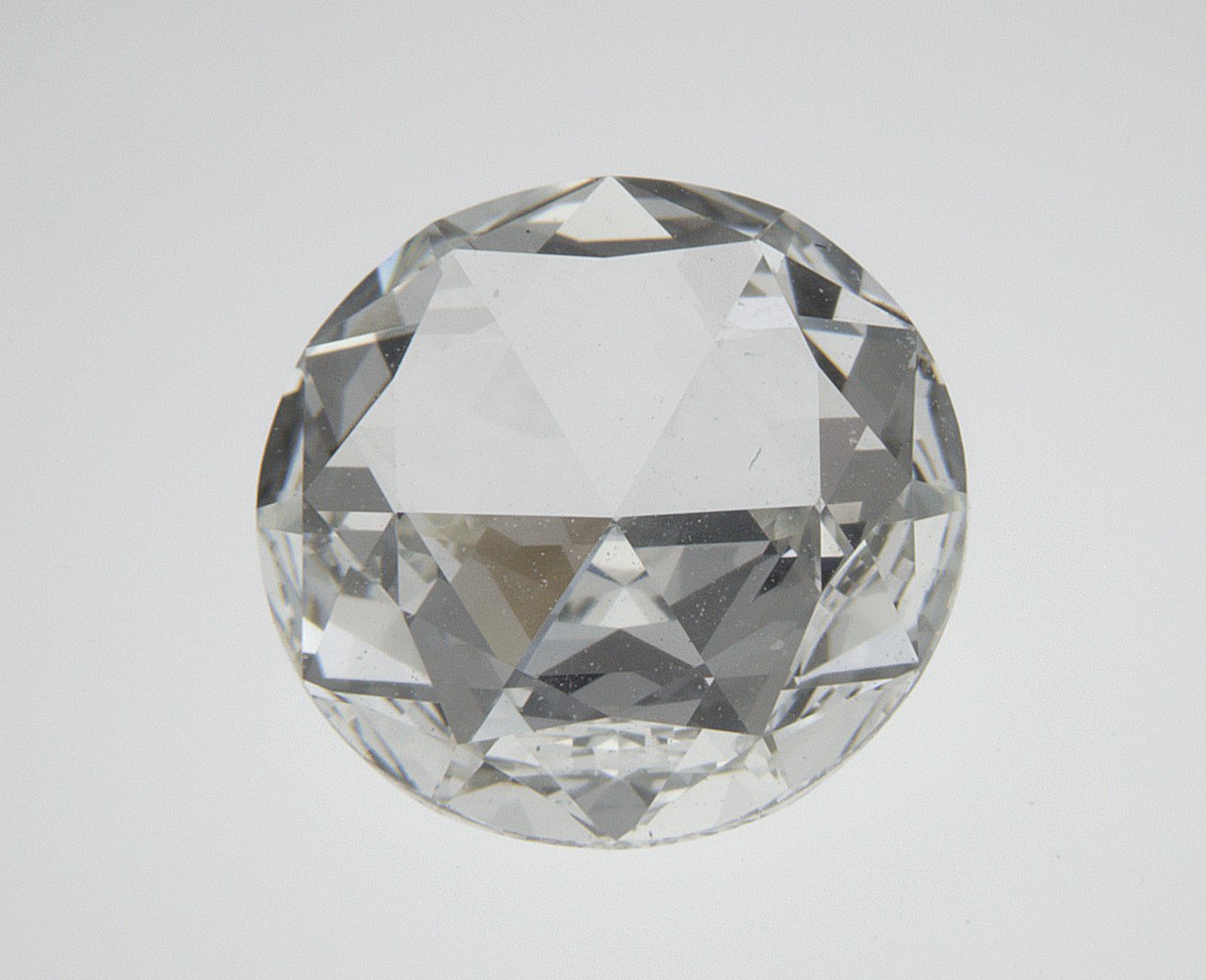 1.58 CT Round Lab-Grown Diamond Surrey Vancouver Canada Langley Burnaby Richmond