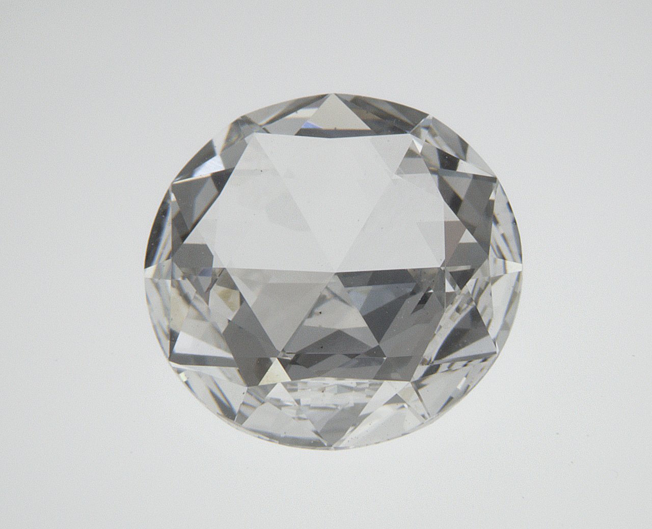 1.48 CT Round Lab-Grown Diamond Surrey Vancouver Canada Langley Burnaby Richmond