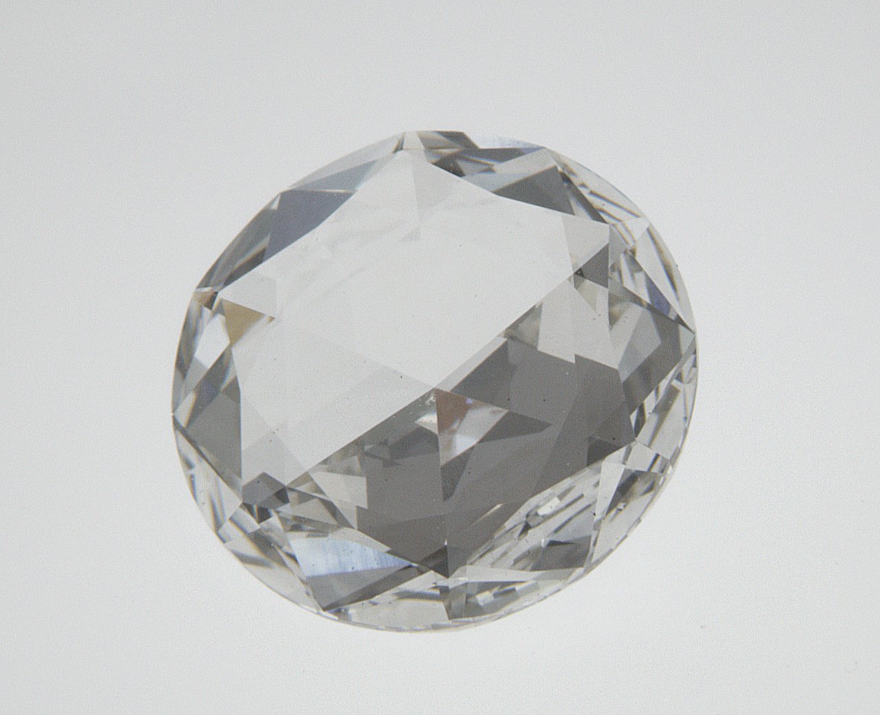 1.21 CT Round Lab-Grown Diamond Surrey Vancouver Canada Langley Burnaby Richmond