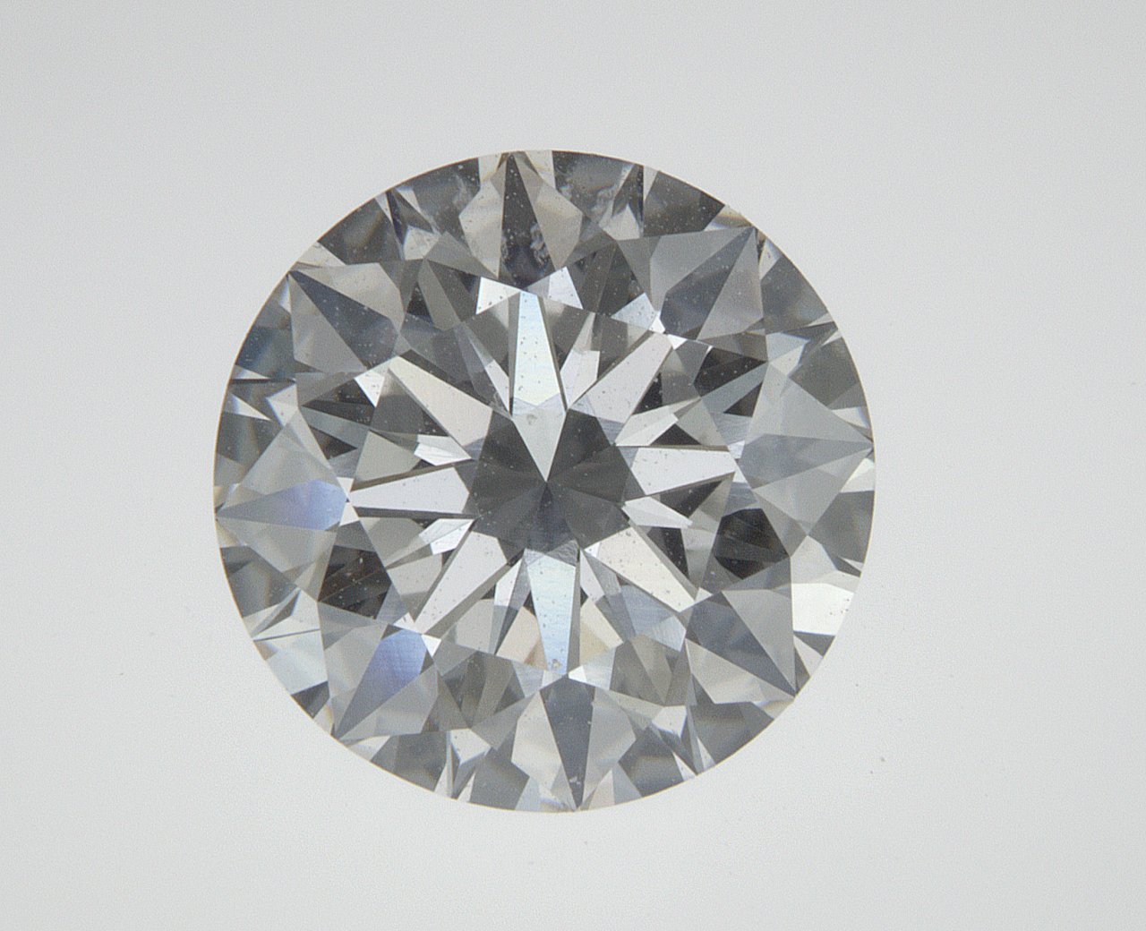 2.4 CT Round Lab-Grown Diamond Surrey Vancouver Canada Langley Burnaby Richmond