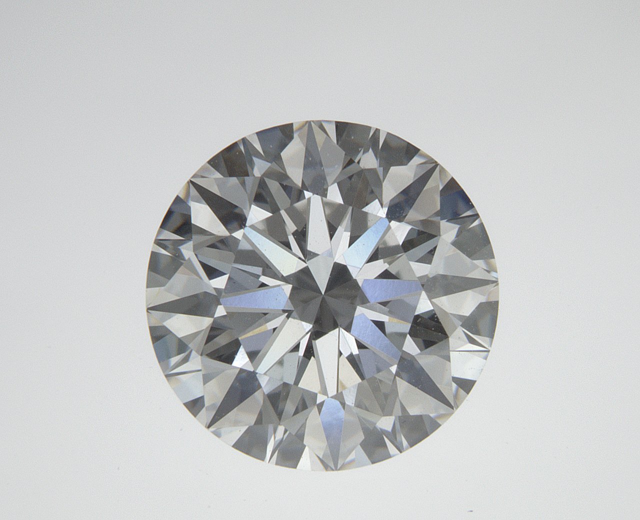 2.41 CT Round Lab-Grown Diamond Surrey Vancouver Canada Langley Burnaby Richmond