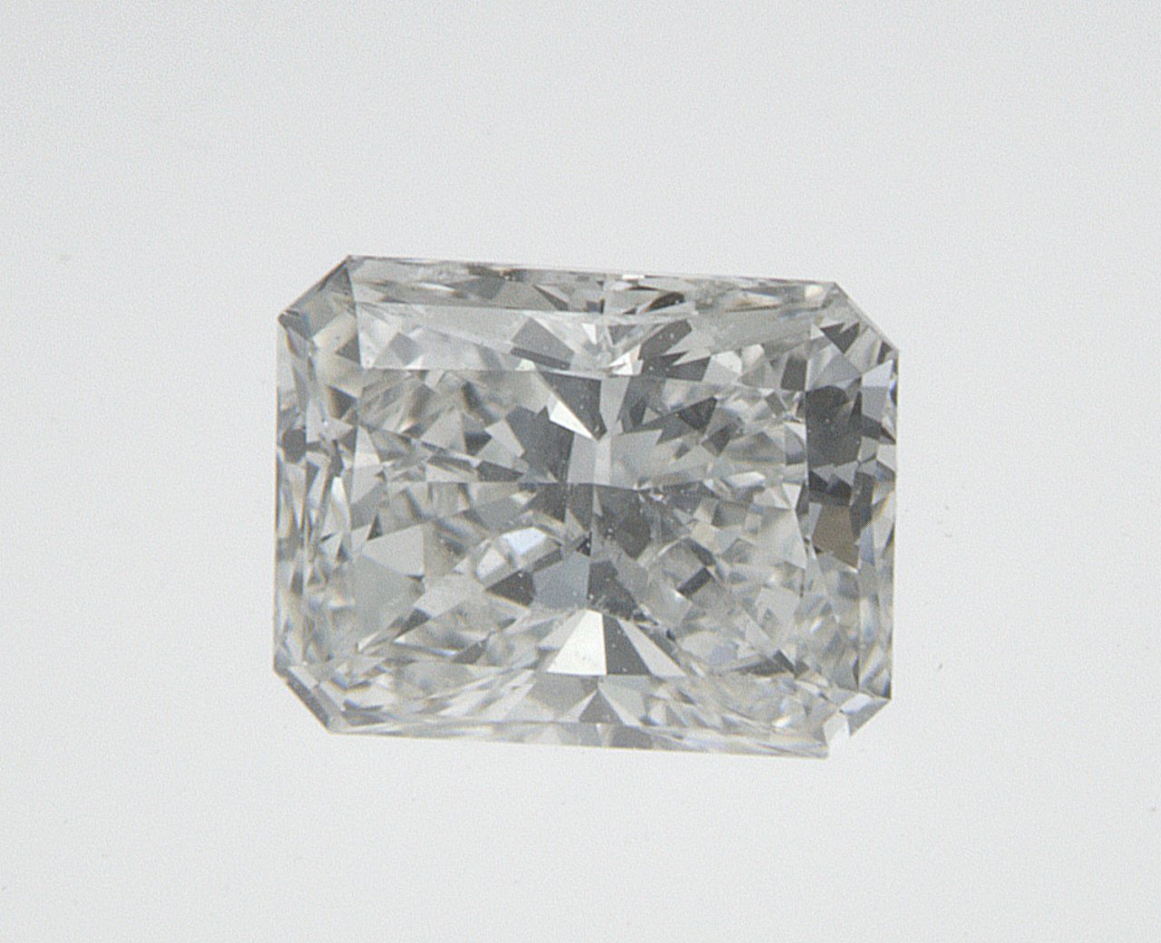 0.56 CT Radiant Natural Diamond Surrey Vancouver Canada Langley Burnaby Richmond