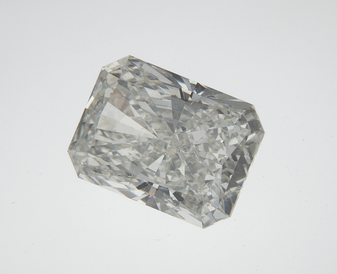 1.71 CT Radiant Natural Diamond Surrey Vancouver Canada Langley Burnaby Richmond