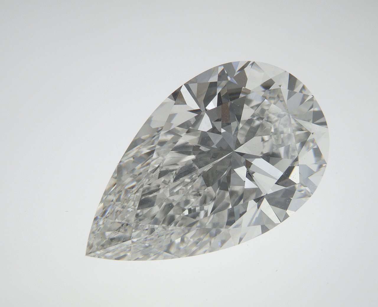 5.09 CT Pear Lab-Grown Diamond Surrey Vancouver Canada Langley Burnaby Richmond