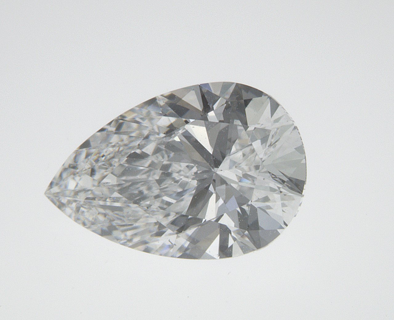 1.04 CT Pear Lab-Grown Diamond Surrey Vancouver Canada Langley Burnaby Richmond