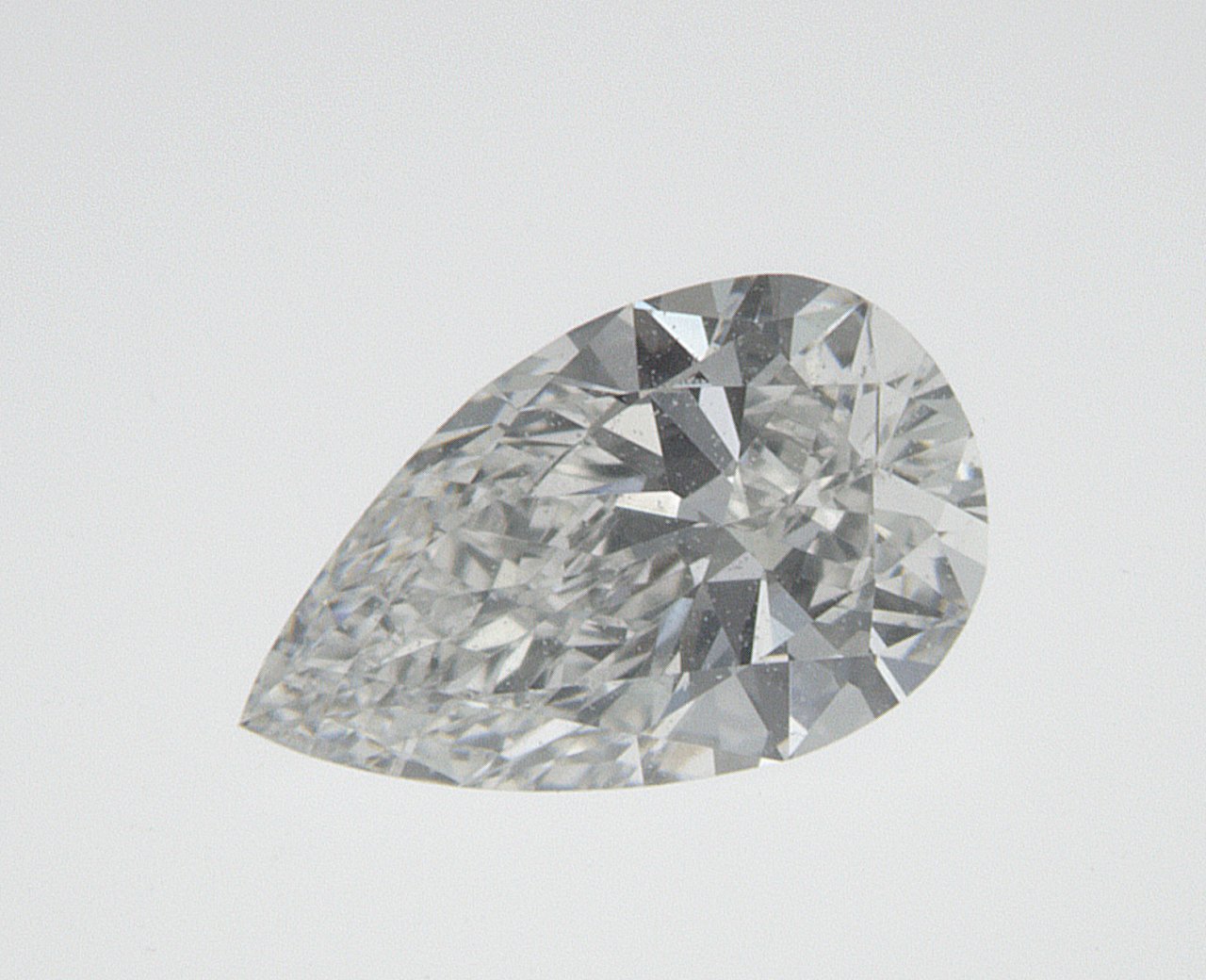 0.42 CT Pear Natural Diamond Surrey Vancouver Canada Langley Burnaby Richmond