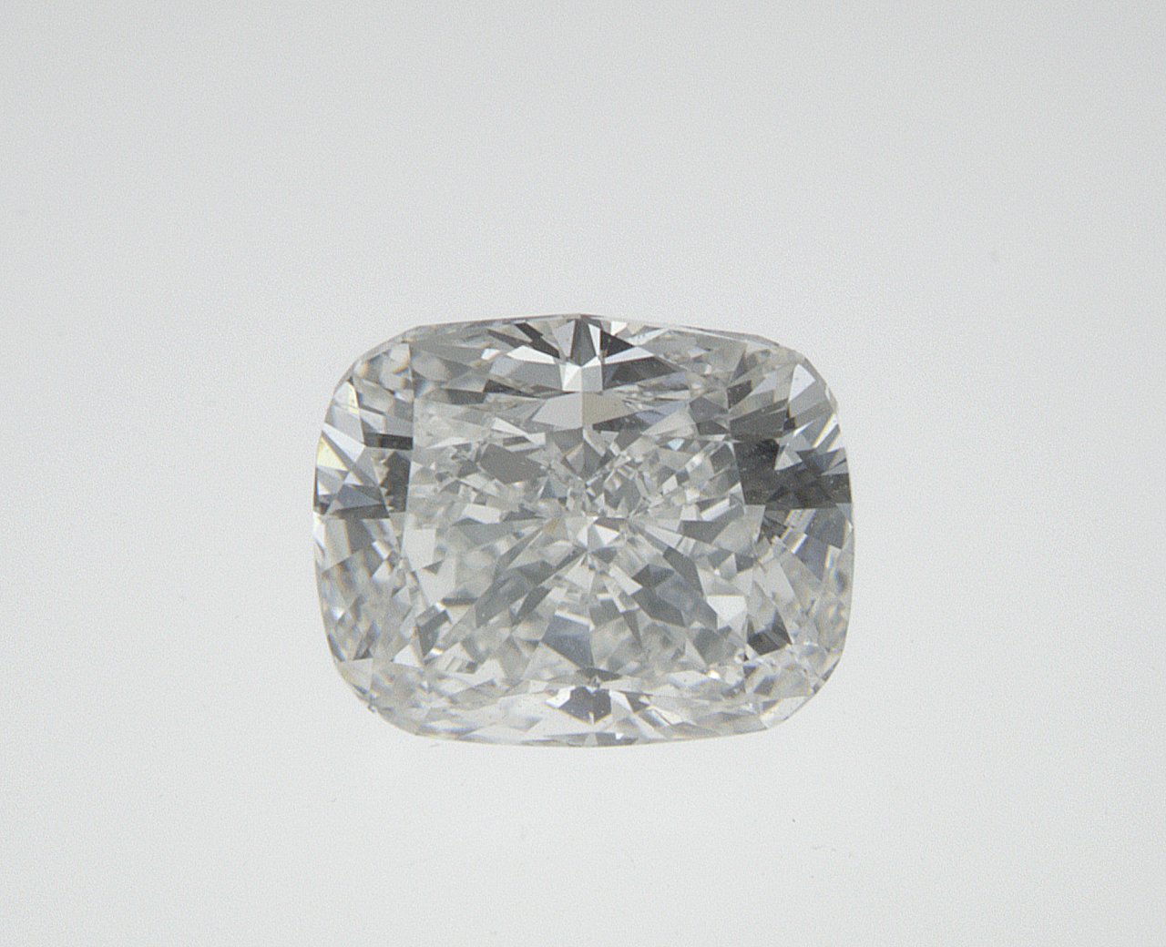 1 CT Cushion Natural Diamond Surrey Vancouver Canada Langley Burnaby Richmond