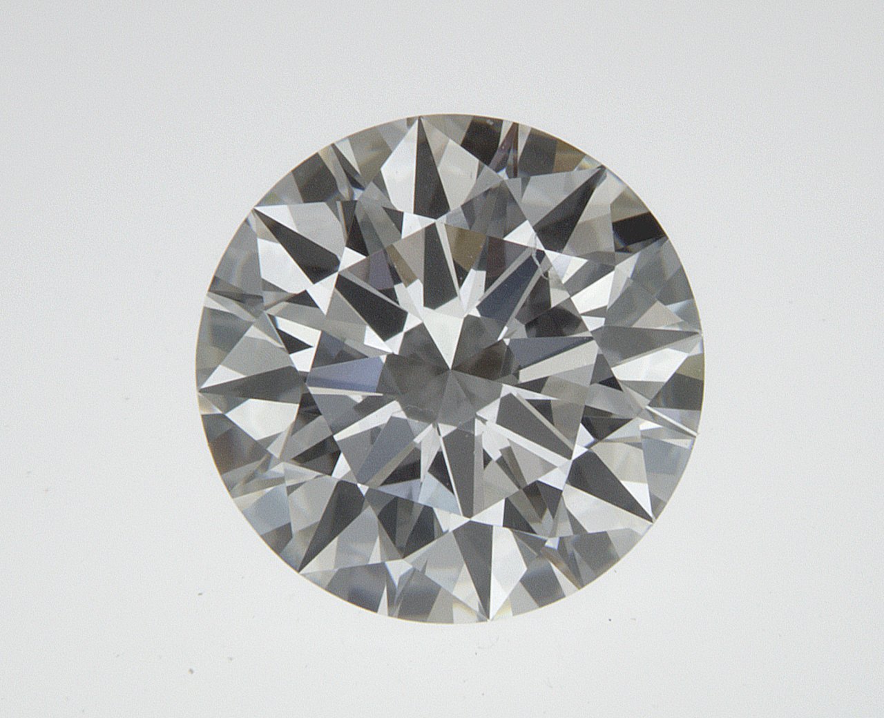 1.7 CT Round Lab-Grown Diamond Surrey Vancouver Canada Langley Burnaby Richmond