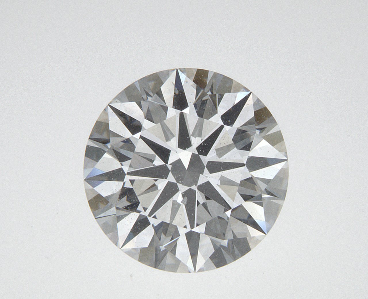 1.55 CT Round Lab-Grown Diamond Surrey Vancouver Canada Langley Burnaby Richmond