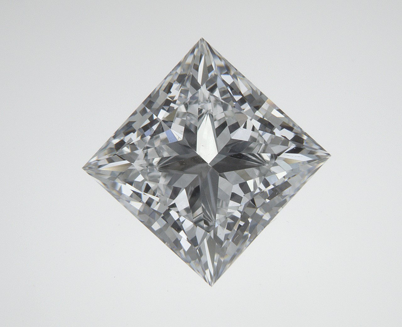 2.24 CT Square Lab-Grown Diamond Surrey Vancouver Canada Langley Burnaby Richmond