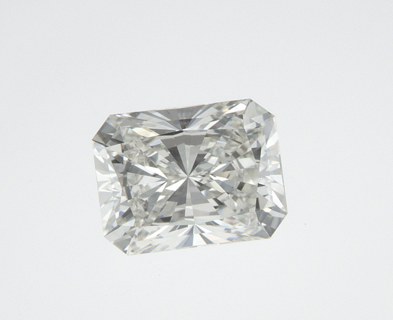 0.5 CT Radiant Natural Diamond Surrey Vancouver Canada Langley Burnaby Richmond