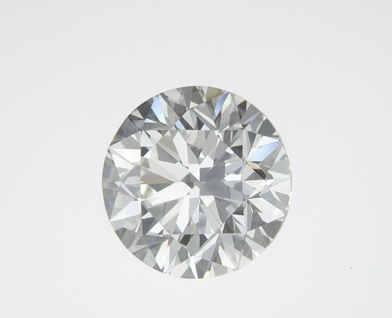 0.7 CT Round Natural Diamond Surrey Vancouver Canada Langley Burnaby Richmond