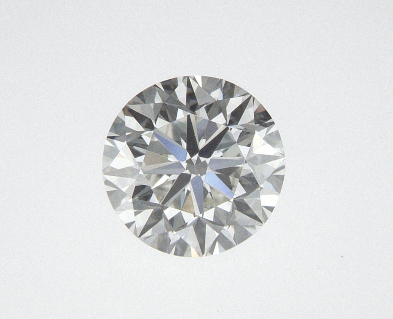 0.7 CT Round Natural Diamond Surrey Vancouver Canada Langley Burnaby Richmond