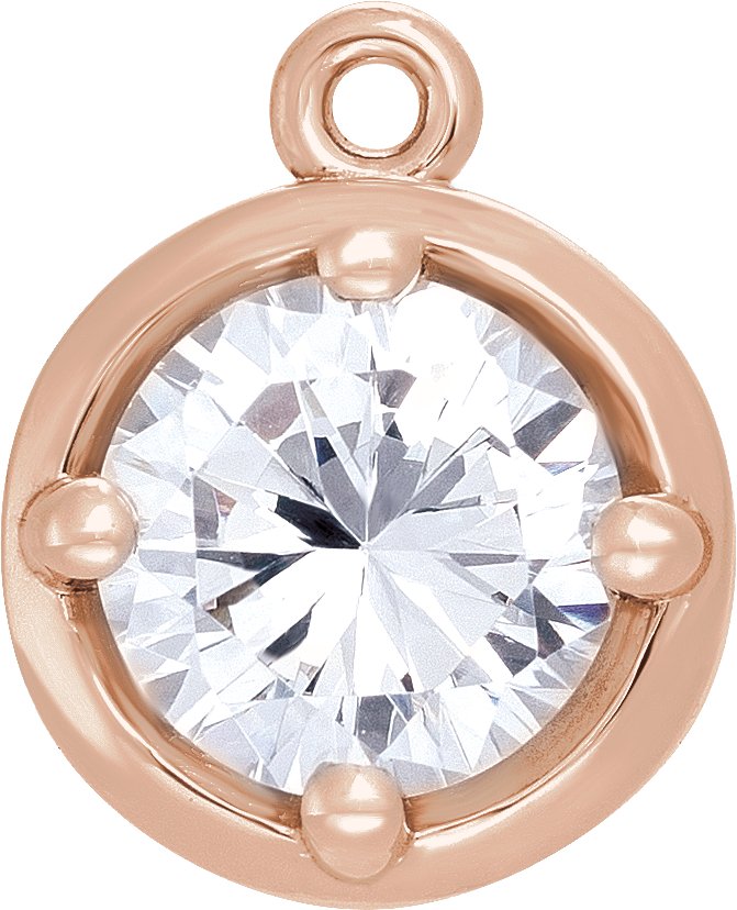 Round 4-Prong Dangle