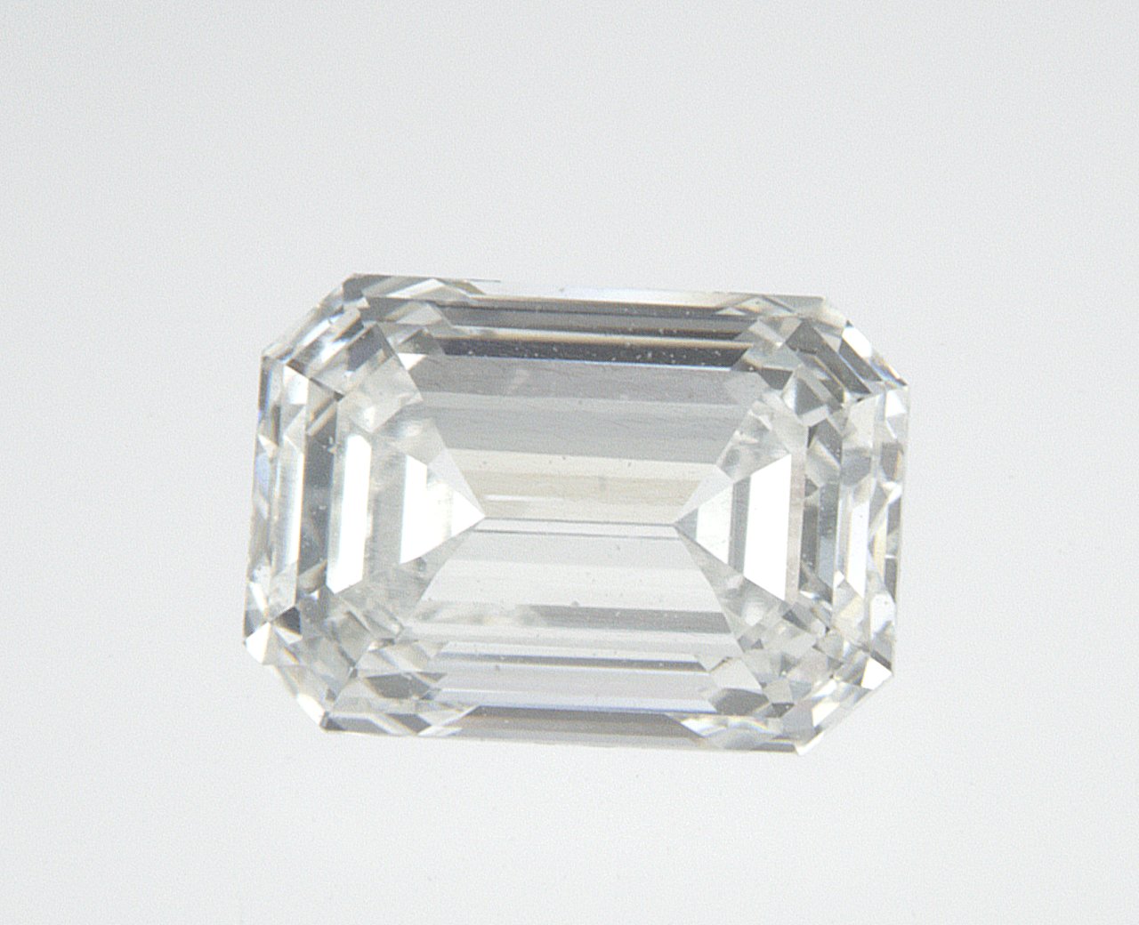 0.96 Carat Emerald Cut Natural Diamond