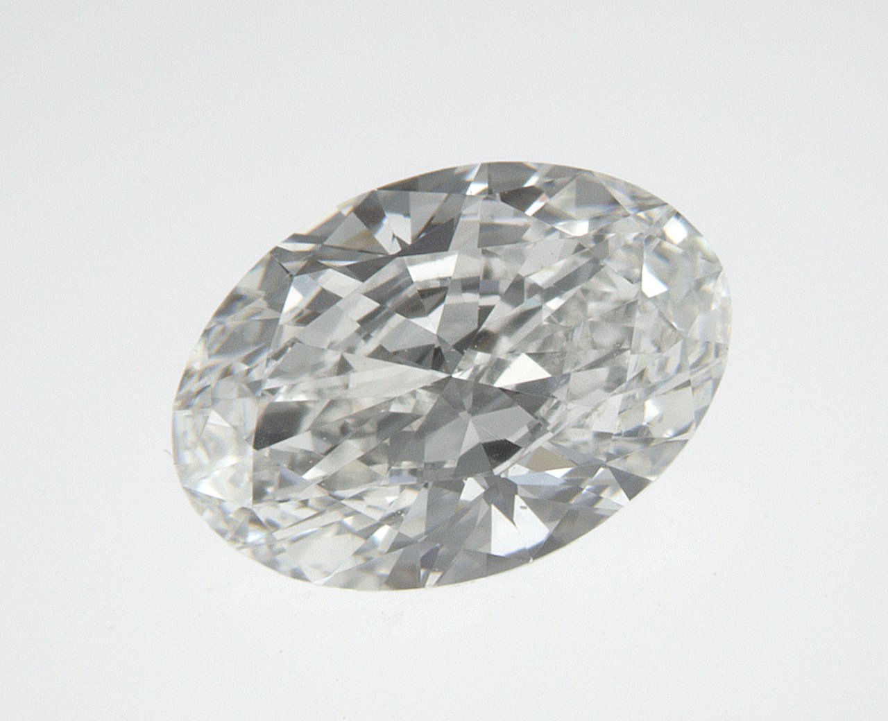 1.01 Carat Oval Cut Natural Diamond