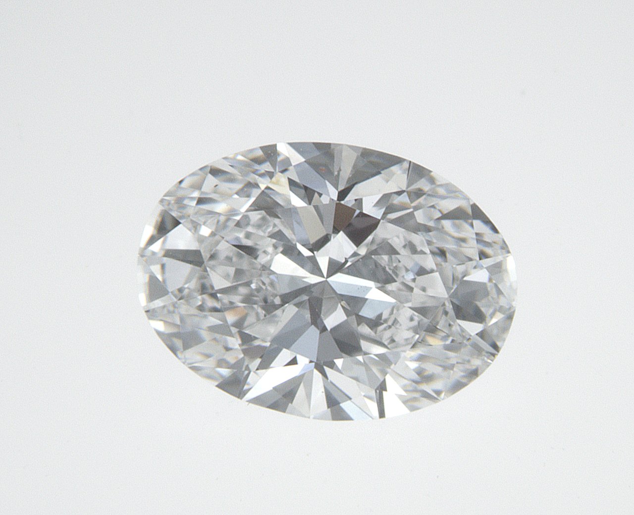 0.92 CT Oval Lab-Grown Diamond Surrey Vancouver Canada Langley Burnaby Richmond