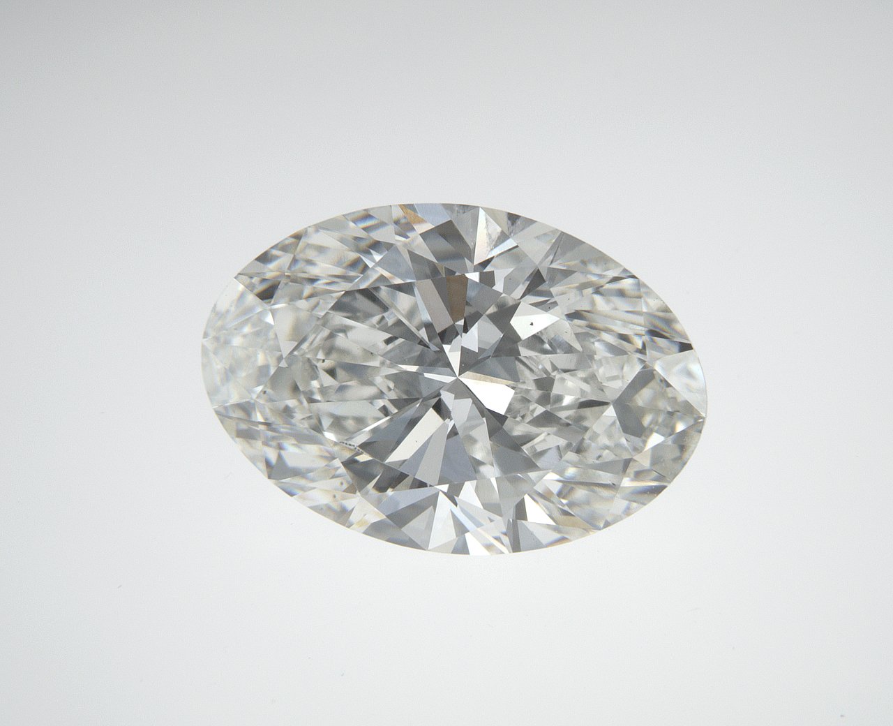 4.36 CT Oval Lab-Grown Diamond Surrey Vancouver Canada Langley Burnaby Richmond