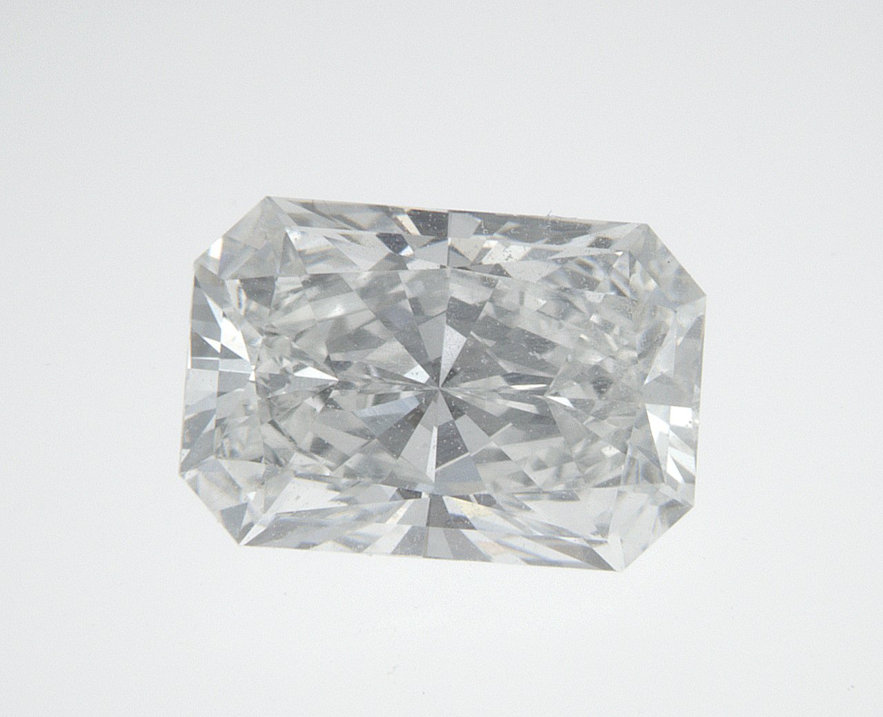 1.52 CT Radiant Lab-Grown Diamond Surrey Vancouver Canada Langley Burnaby Richmond