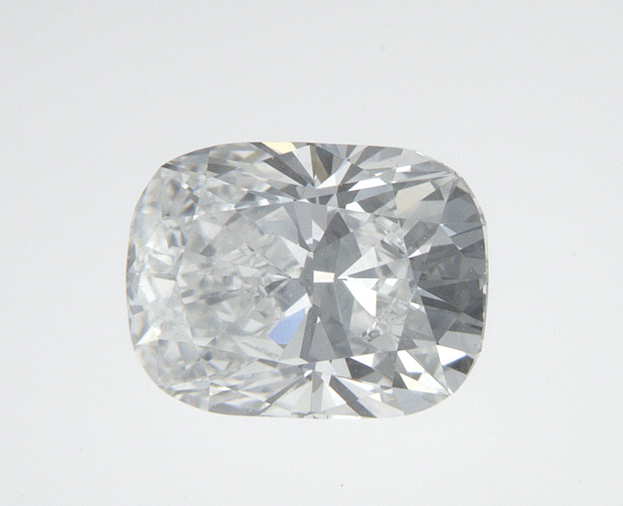 0.91 CT Elongatedcushion Lab-Grown Diamond Surrey Vancouver Canada Langley Burnaby Richmond