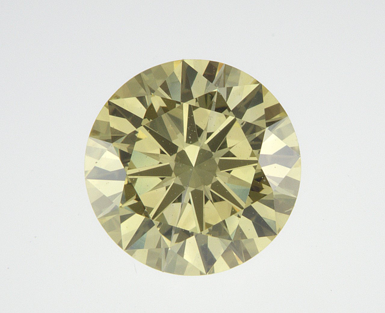 1.06 CT Round Lab-Grown Diamond Surrey Vancouver Canada Langley Burnaby Richmond