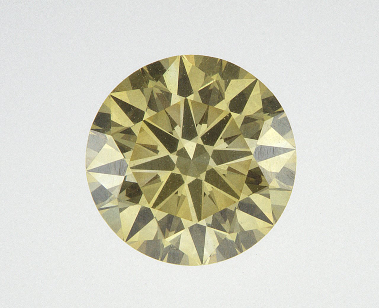 1.08 CT Round Lab-Grown Diamond Surrey Vancouver Canada Langley Burnaby Richmond