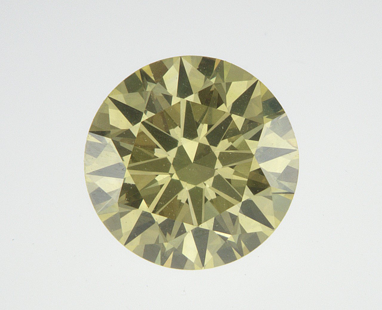 1.09 CT Round Lab-Grown Diamond Surrey Vancouver Canada Langley Burnaby Richmond