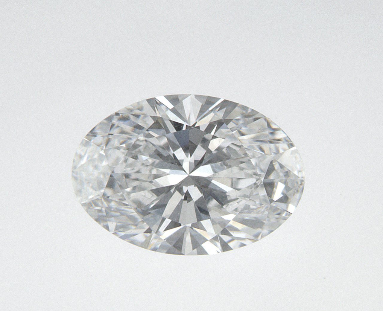 0.92 CT Oval Lab-Grown Diamond Surrey Vancouver Canada Langley Burnaby Richmond