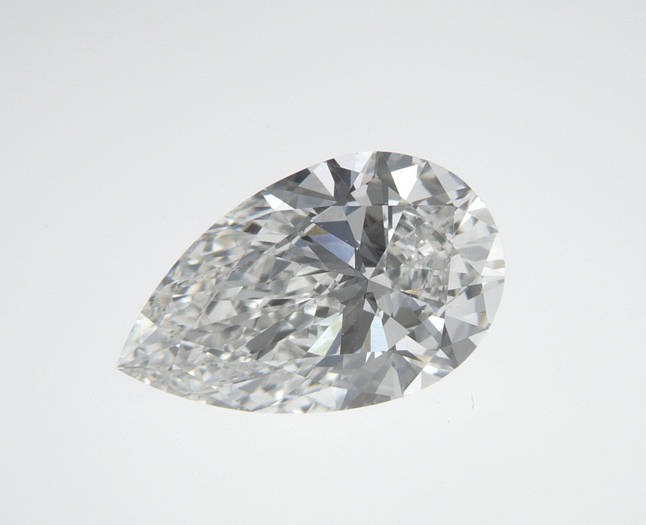 1.21 CT Pear Lab-Grown Diamond Surrey Vancouver Canada Langley Burnaby Richmond