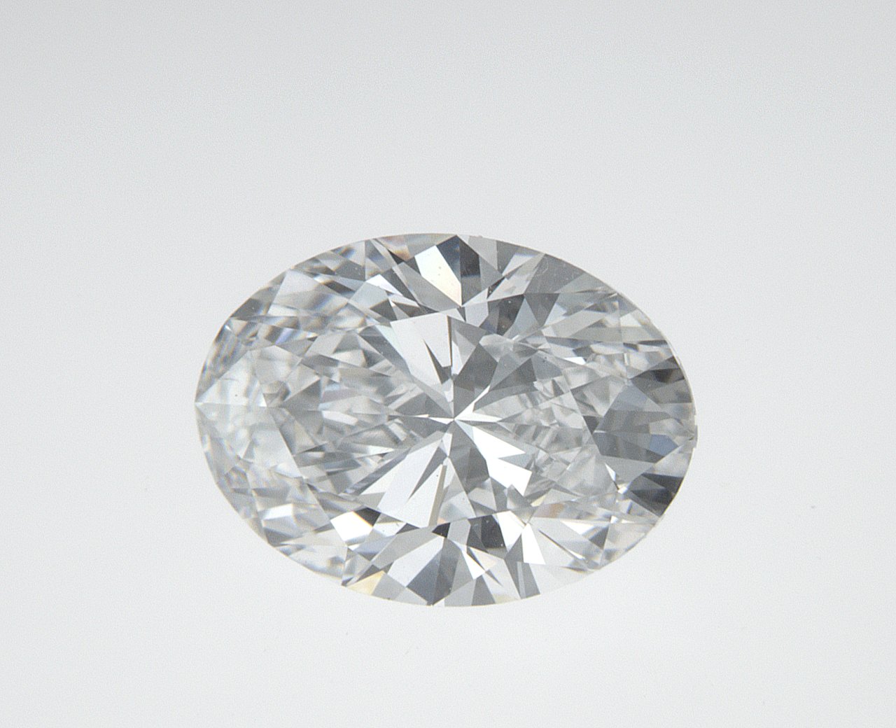 1.13 CT Oval Lab-Grown Diamond Surrey Vancouver Canada Langley Burnaby Richmond