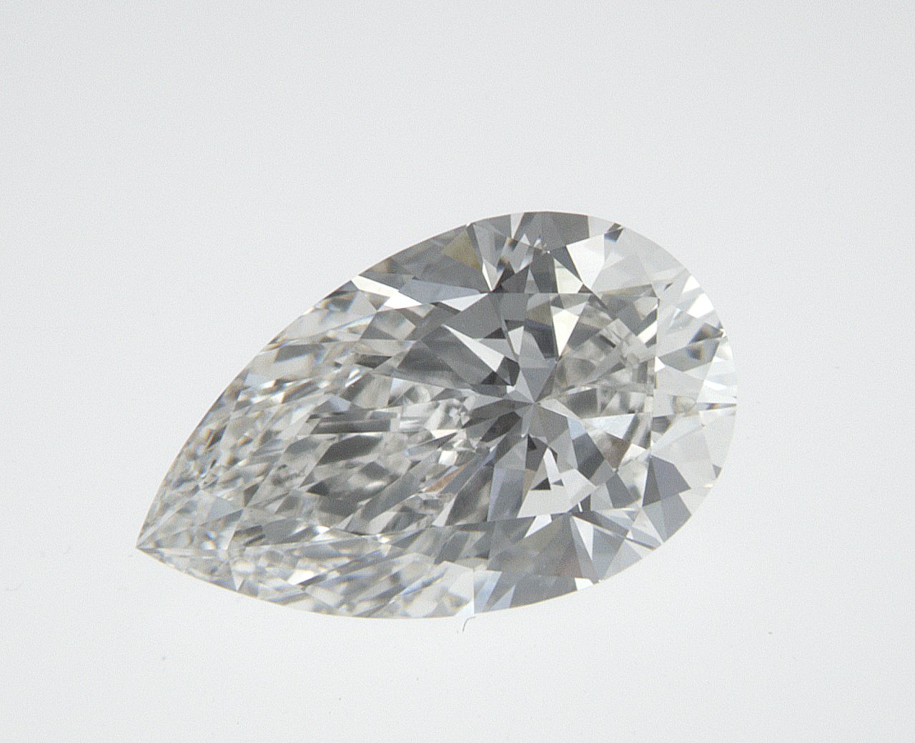 1.06 CT Pear Lab-Grown Diamond Surrey Vancouver Canada Langley Burnaby Richmond