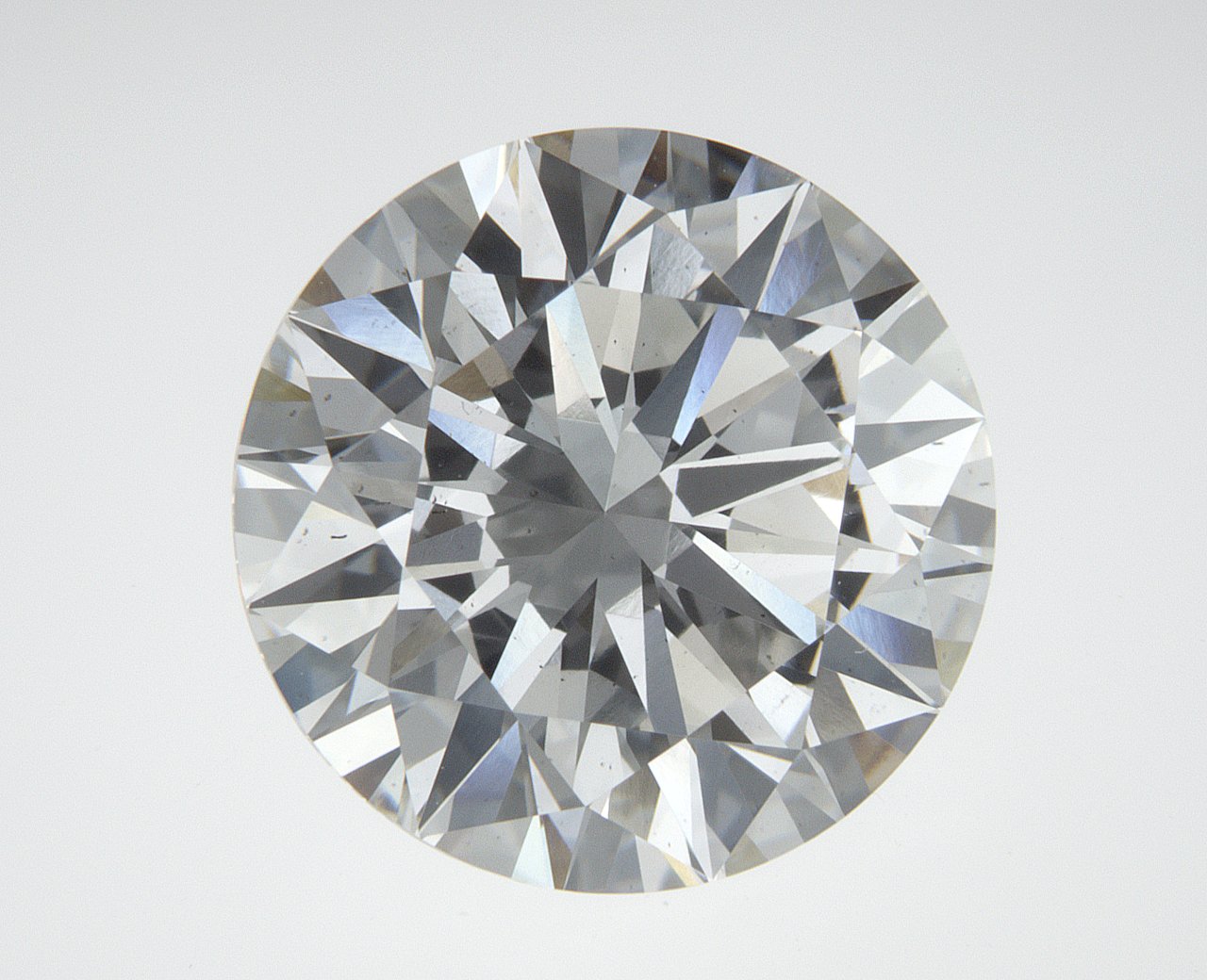 4.1 CT Round Lab-Grown Diamond Surrey Vancouver Canada Langley Burnaby Richmond