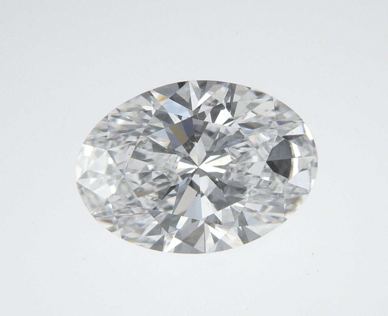 0.91 CT Oval Lab-Grown Diamond Surrey Vancouver Canada Langley Burnaby Richmond