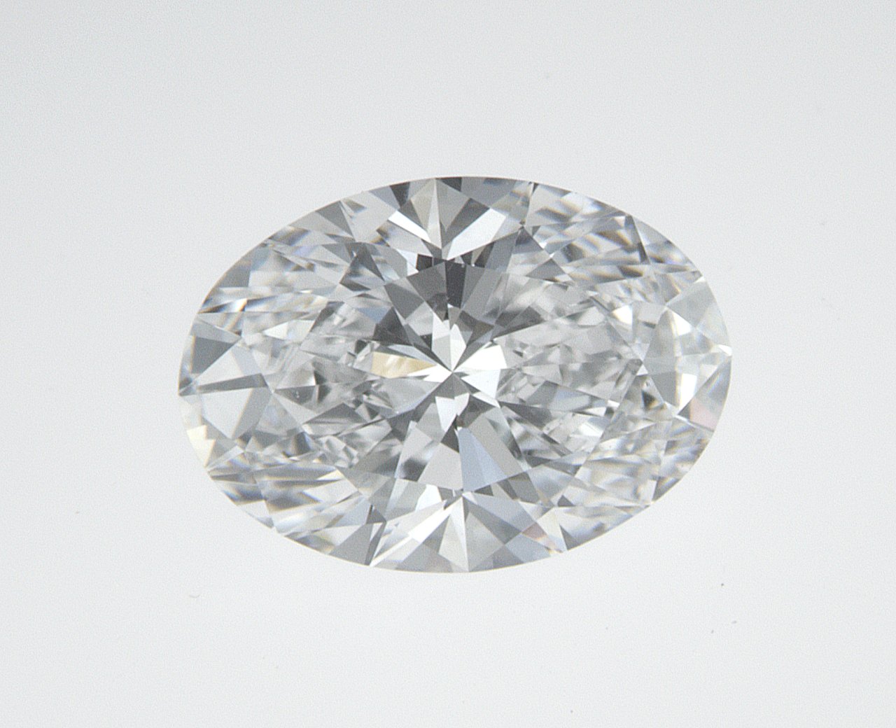 0.91 CT Oval Lab-Grown Diamond Surrey Vancouver Canada Langley Burnaby Richmond