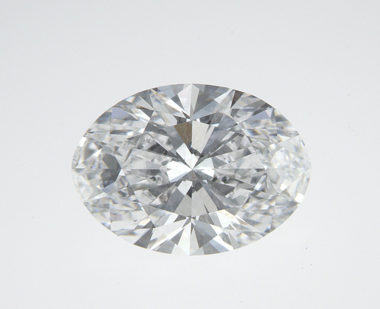 0.98 CT Oval Lab-Grown Diamond Surrey Vancouver Canada Langley Burnaby Richmond